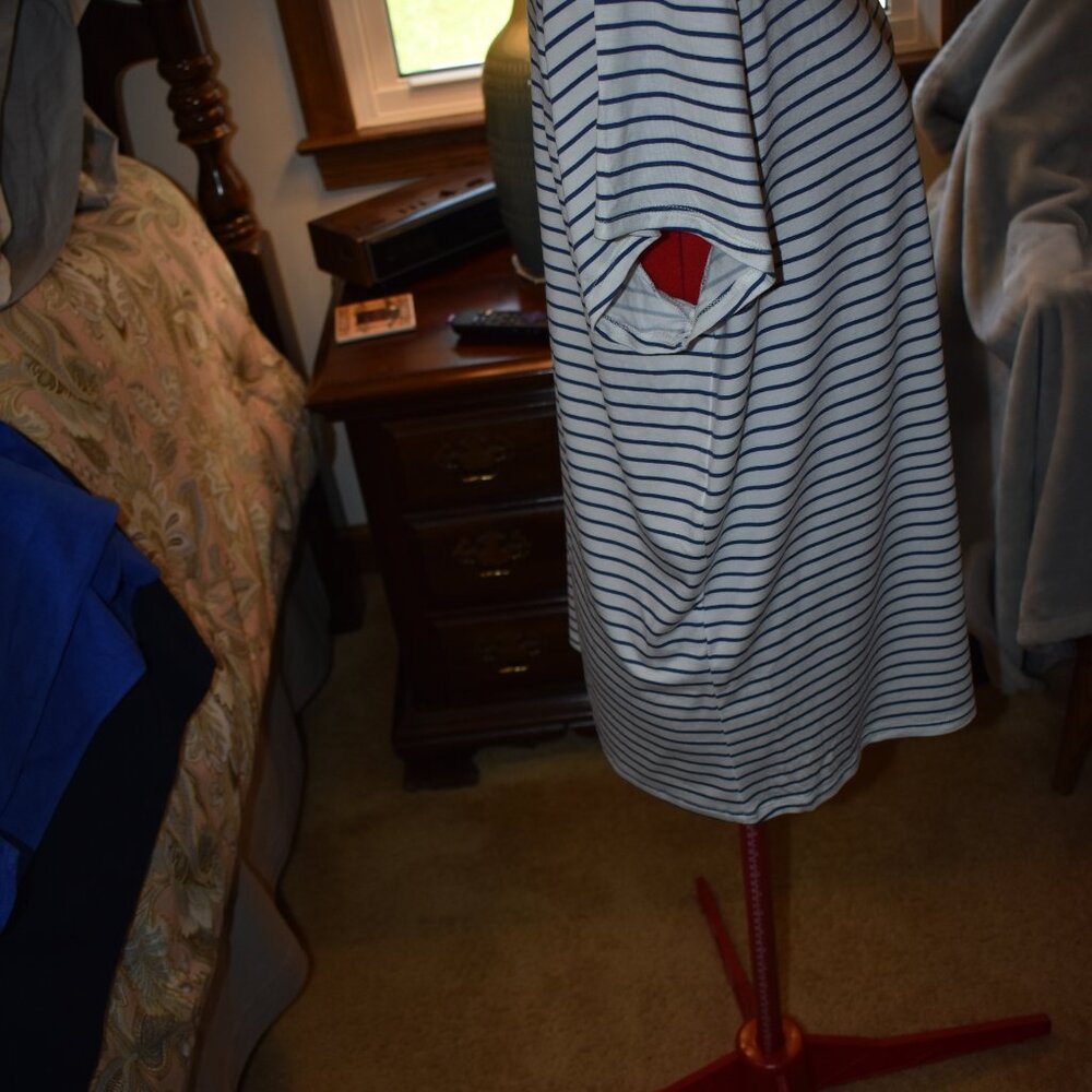 top - Picture 4 of 5
